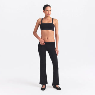 NikeSKIMS MATTE SHINE MIX STRAIGHT NECK BRA | OBSIDIAN AND IGNEOUS