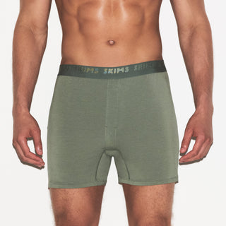 SKIMS STRETCH MENS KNIT BOXER | LAUREL