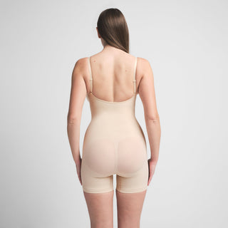 SEAMLESS SCULPT MID THIGH BODYSUIT | SAND