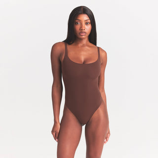 FITS EVERYBODY SQUARE NECK BODYSUIT | COCOA