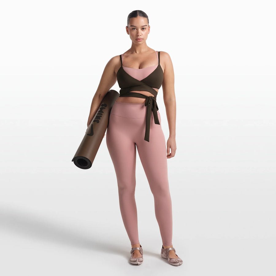 NikeSKIMS MATTE 29" LEGGING | HIMALAYAN