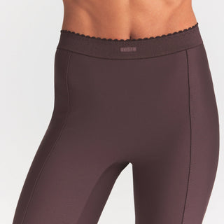 SKIMS BODY HIGH-WAISTED CAPRI | RAISIN