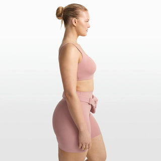 NikeSKIMS MATTE SCOOP NECK BRA | HIMALAYAN