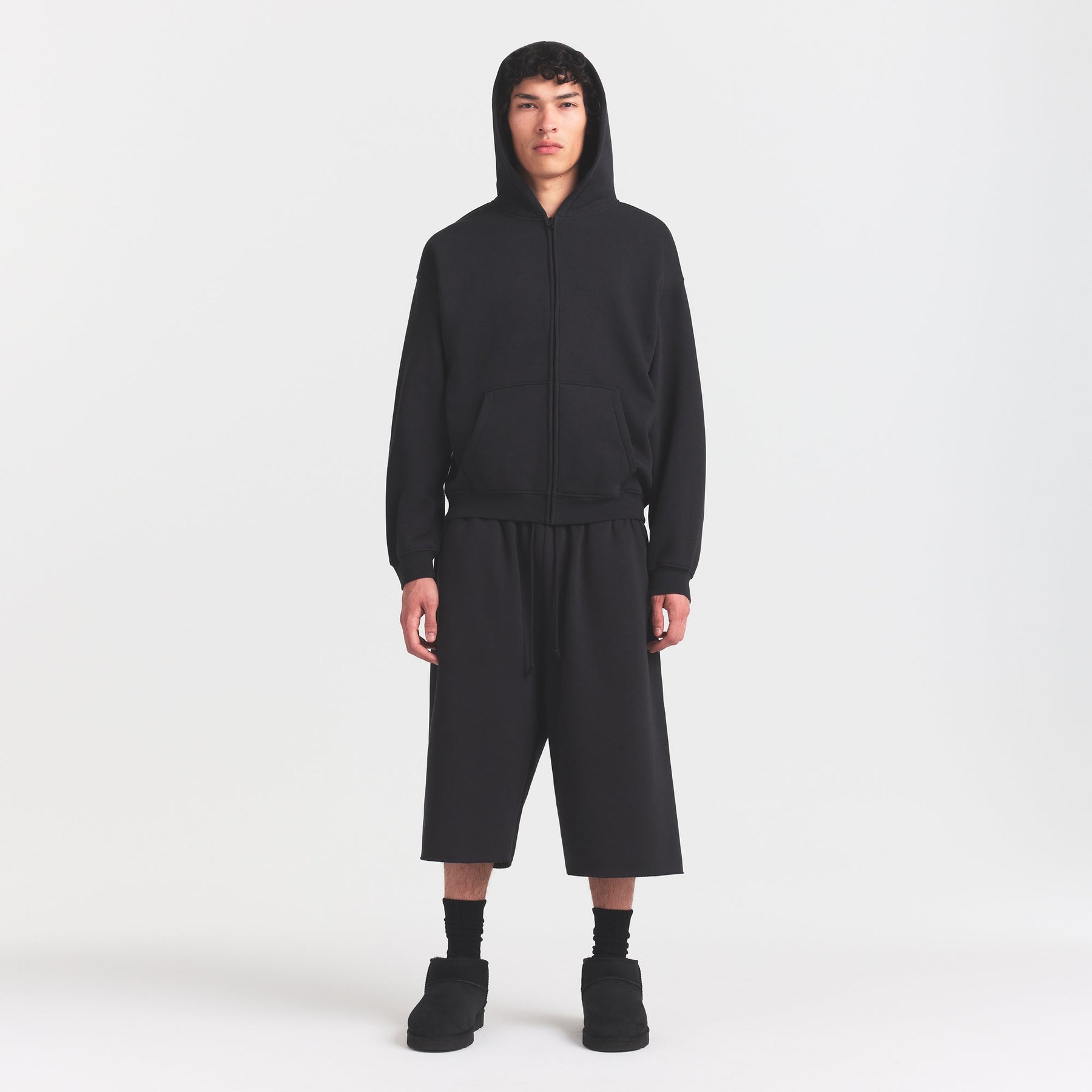 FLEECE LOUNGE MENS RELAXED LONG SHORT | WASHED ONYX