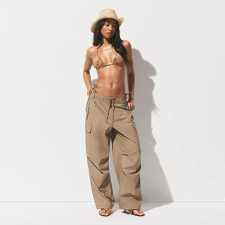SKIMS ACCESSORIES WOVEN SIDE SNAP HAT | NATURAL RAFFIA