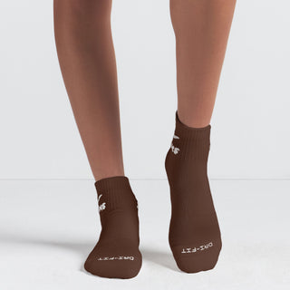 NikeSKIMS ACCESSORIES DRI-FIT™ QUARTER CREW SOCK 3-PACK | DARK SEPIA MULTI