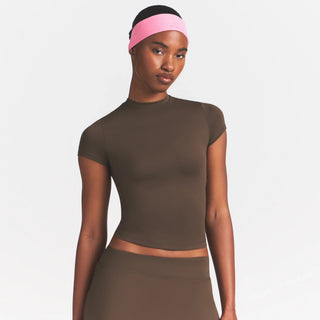 NikeSKIMS MATTE PADDED BABY TEE | DARK SEPIA