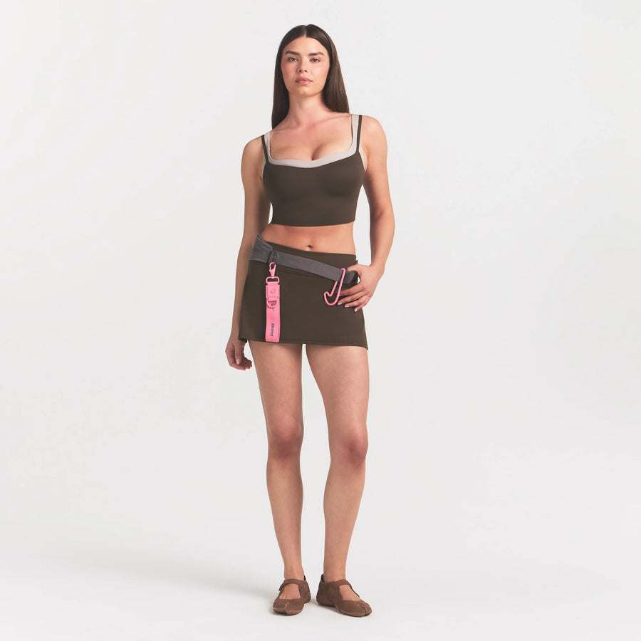 NikeSKIMS MATTE SKORT | DARK SEPIA