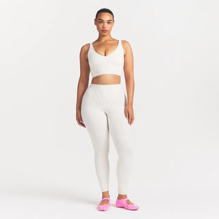 NikeSKIMS MATTE V-NECK BRA TOP | IVORY