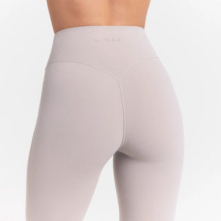 NikeSKIMS STUDIO STRETCH 26" LEGGING | LINEN