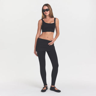 NikeSKIMS MATTE LONGLINE CORSET BRA | OBSIDIAN