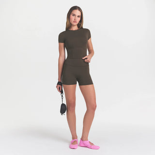 NikeSKIMS MATTE CROPPED CORSET TEE | DARK SEPIA