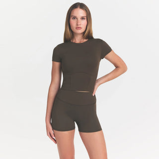 NikeSKIMS MATTE CROPPED CORSET TEE | DARK SEPIA