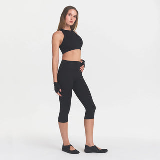 NikeSKIMS MATTE CROP 17" LEGGING | OBSIDIAN