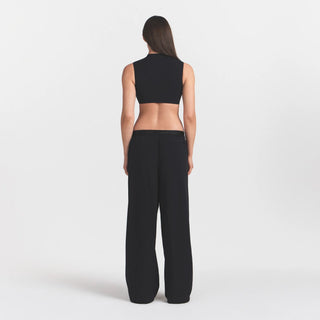 NikeSKIMS STRETCH NYLON OVERSIZED PANT | OBSIDIAN