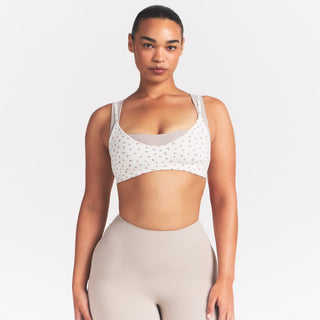 NikeSKIMS MATTE MICRO SCOOP BRA | DITSY FLORAL PRINT