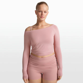NikeSKIMS STRETCH KNIT LONG SLEEVE BOATNECK TOP | HIMALAYAN