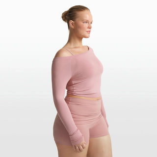 NikeSKIMS STRETCH KNIT LONG SLEEVE BOATNECK TOP | HIMALAYAN