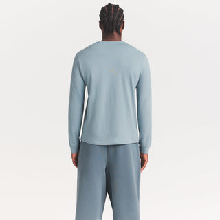 SKIMS COTTON MENS CLASSIC LONG SLEEVE T-SHIRT | SKY