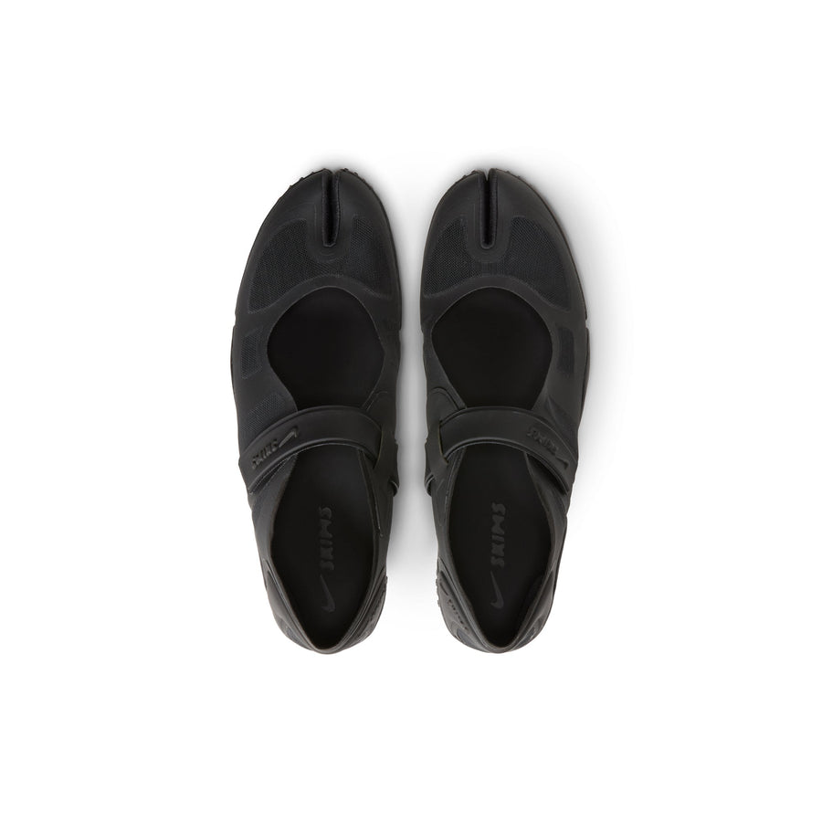 NikeSKIMS FOOTWEAR RIFT MESH | BLACK