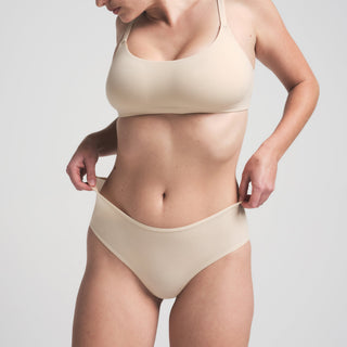 FITS EVERYBODY BRIEF | SAND
