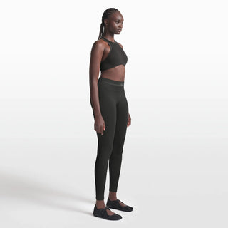 NikeSKIMS RIBBED SEAMLESS 26" LEGGING | OBSIDIAN