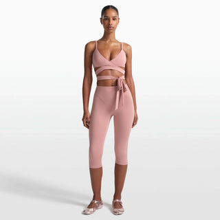 NikeSKIMS MATTE 17" V-LINE CROP LEGGING | HIMALAYAN