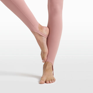 NikeSKIMS MATTE V-LINE STIRRUP LEGGING | HIMALAYAN