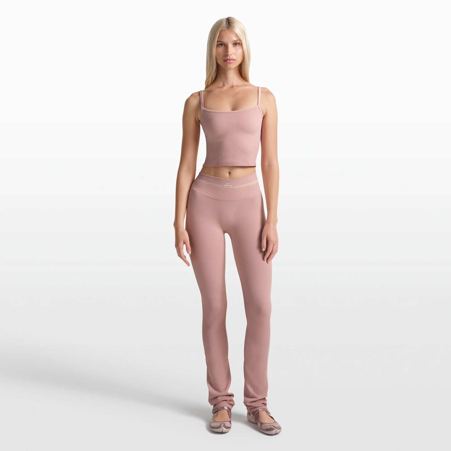 NikeSKIMS RIBBED SEAMLESS 34" STRAIGHT LEGGING | HIMALAYAN