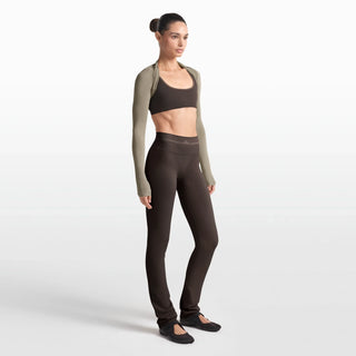 NikeSKIMS RIBBED SEAMLESS 34" STRAIGHT LEGGING | PHOENIX