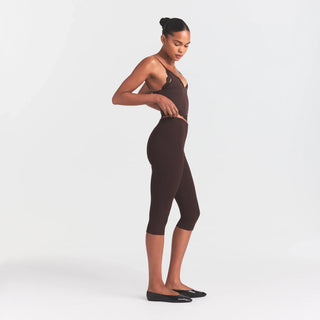 THE ESSENTIAL COLLECTION HIGH-WAISTED CAPRI | ESPRESSO
