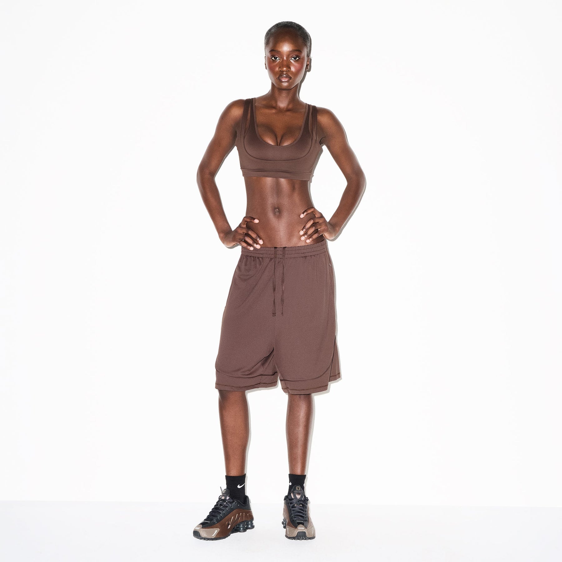 NikeSKIMS AIRY RELAXED SHORT | DARK SEPIA