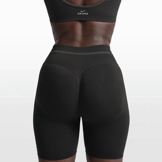 NikeSKIMS RIBBED SEAMLESS 5" BIKER SHORT | OBSIDIAN