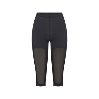 HOSIERY SHAPING CAPRI TIGHTS | ONYX