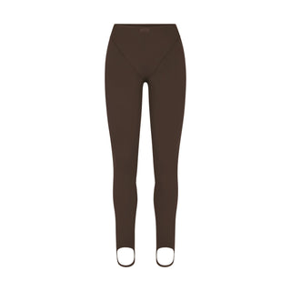 NikeSKIMS MATTE V-LINE STIRRUP LEGGING | DARK SEPIA