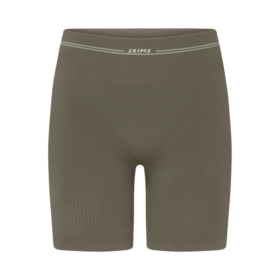 NikeSKIMS RIBBED SEAMLESS 5" BIKER SHORT | DUSTY OAKMOSS