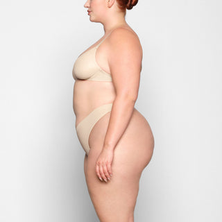 NO SHOW UNLINED DEMI BRA | SAND