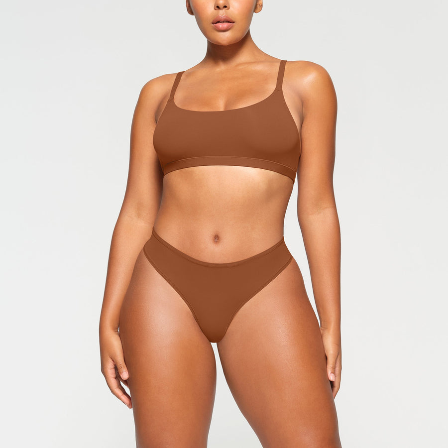 FITS EVERYBODY SCOOP BRALETTE | BRONZE