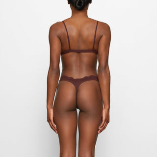 FITS EVERYBODY LACE TRIANGLE BRALETTE | COCOA