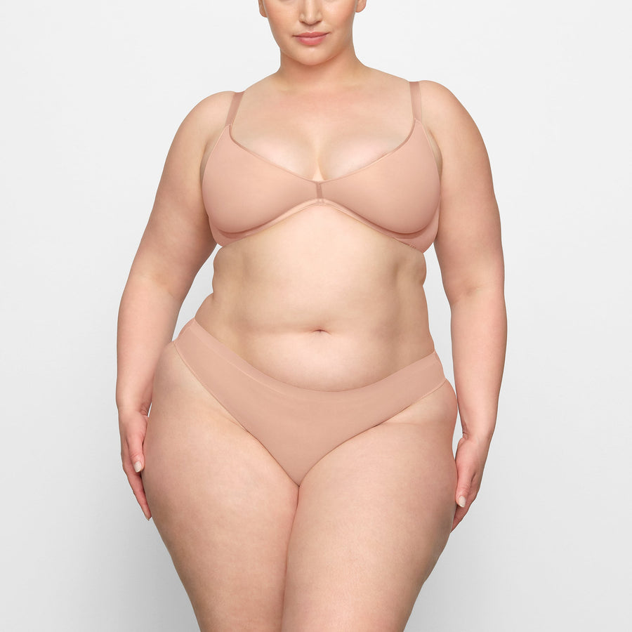 WEIGHTLESS SCOOP BRA | MICA