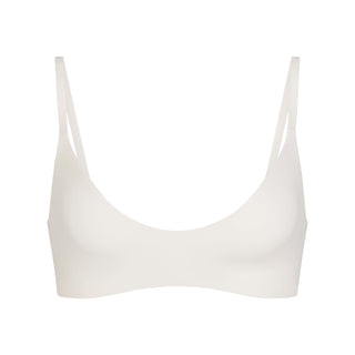 NikeSKIMS MATTE MICRO SCOOP BRA | IVORY