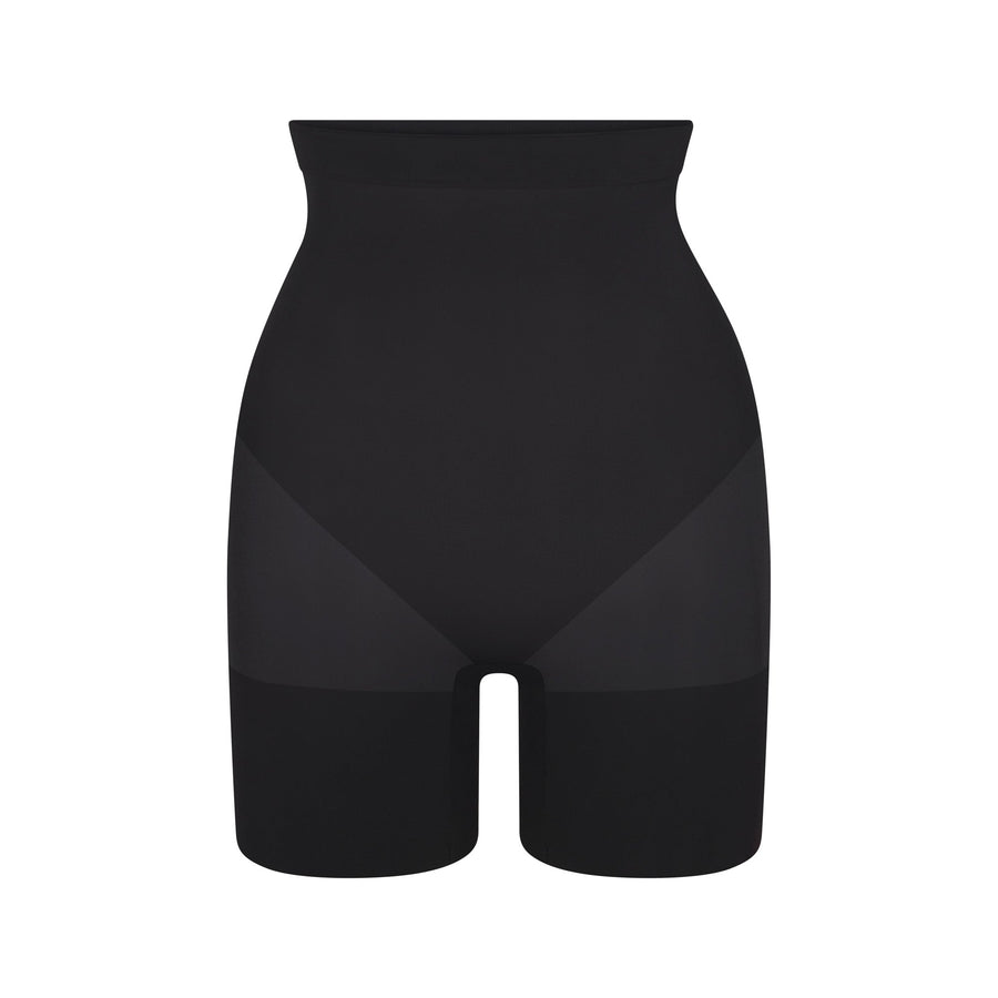 SHEER SEAMLESS HIGH-WAISTED MID THIGH SHORT | ONYX