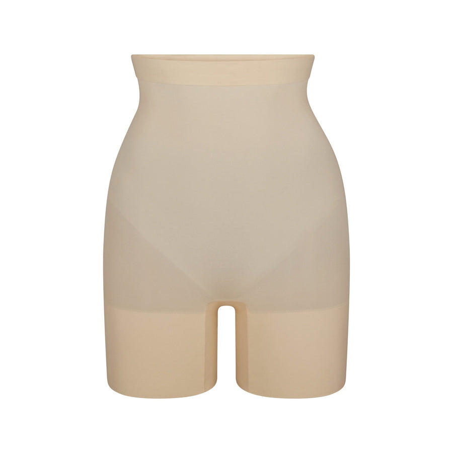SHEER SEAMLESS HIGH-WAISTED MID THIGH SHORT | SAND