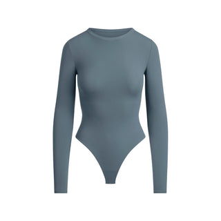 FITS EVERYBODY LONG SLEEVE CREW NECK BODYSUIT | ZIRCON