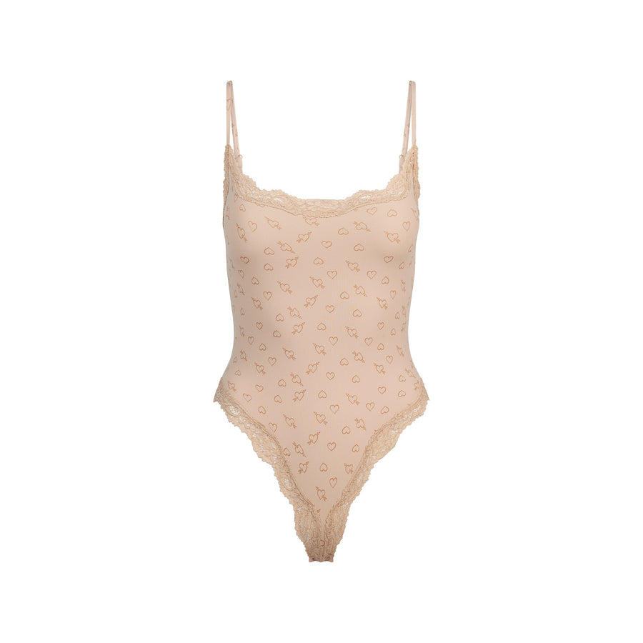 FITS EVERYBODY LACE CAMI BODYSUIT | MICA SKETCHED HEARTS
