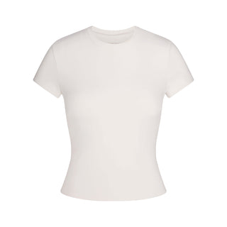NikeSKIMS MATTE PADDED BABY TEE | IVORY