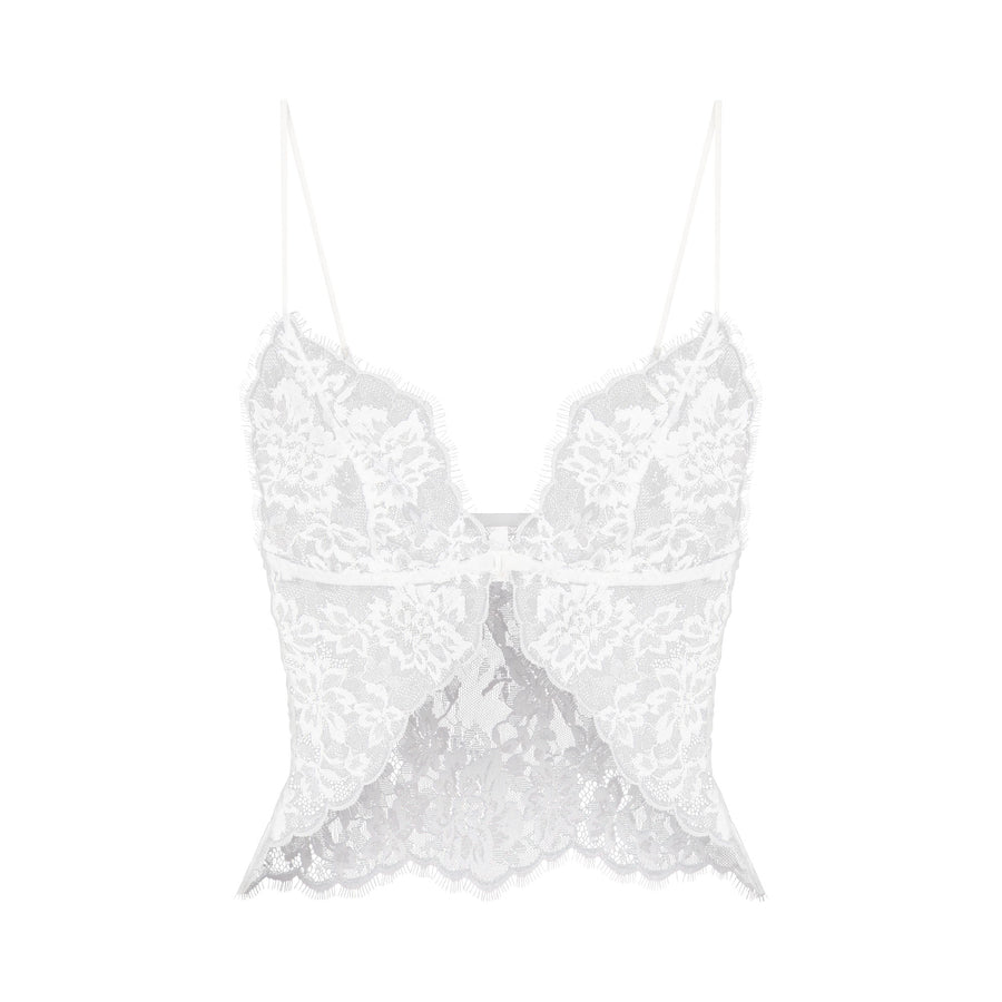 SKIMS LACE CAMI AND SHORT SET | SNOW