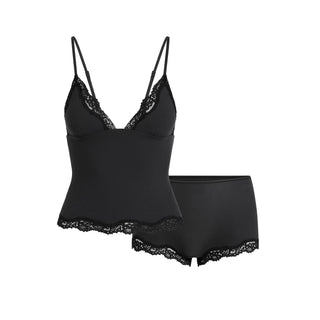 FITS EVERYBODY LACE TRIANGLE CAMI AND BOY SHORT SET | ONYX