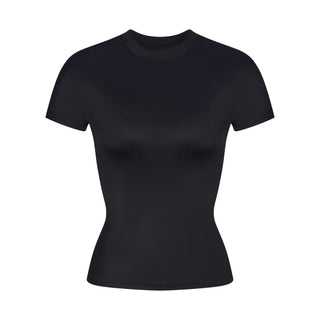 NikeSKIMS SHINE SHORT SLEEVE MOCK NECK TOP | OBSIDIAN