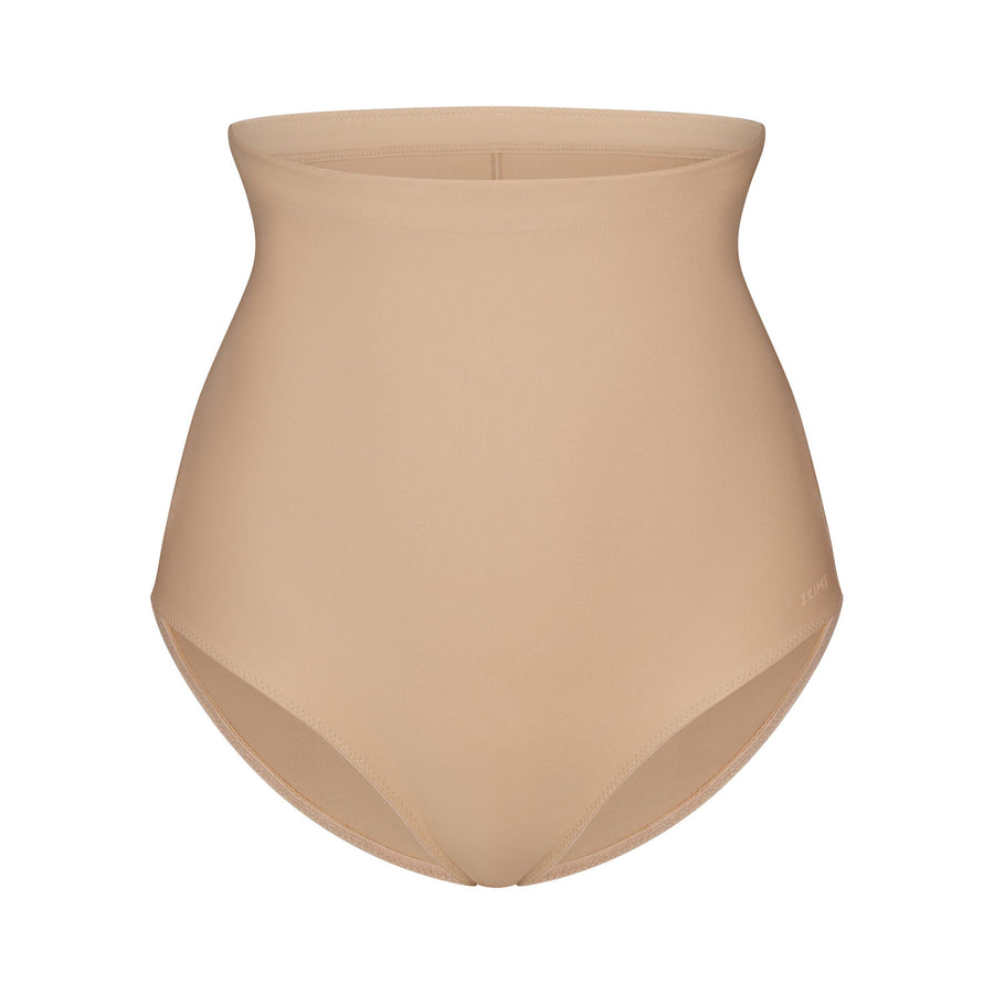 SKIMS BODY CORE SCULPT BUTT LIFTING BRIEF | CLAY